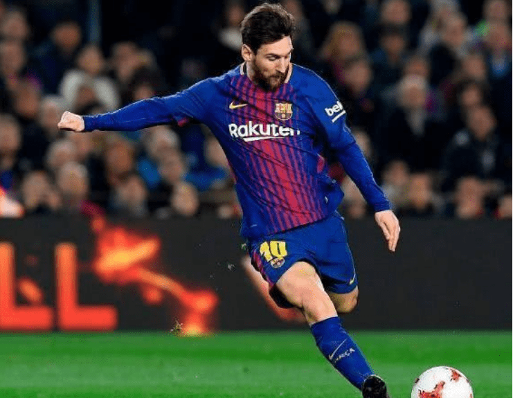 06年巅峰科比到底有多强？ 三节62分，单场81分！得分如庖丁解牛！（2006巅峰科比到底有多强？三节62分、单场81分，得分如砍瓜切菜）