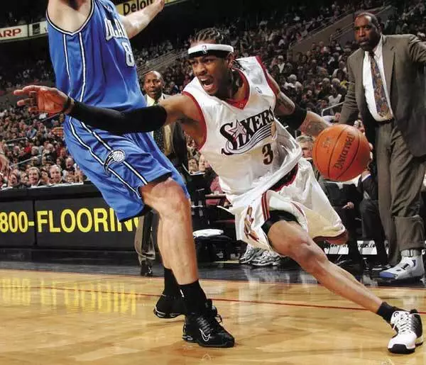 巴萨梅西助攻队友攻入制胜球（梅西送出助攻，巴萨队友打入制胜一球）