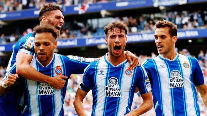 意天空：斯皮可能复出踢罗马，吉尔摩回英格兰接受耻骨痛会诊（意大利天空：斯皮有望伤愈复出战罗马，吉尔摩回英接受耻骨伤评估）