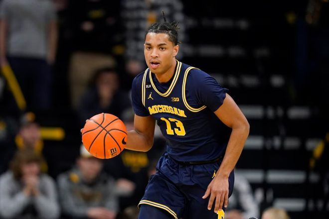 安帅：若内马尔比其他人出色就可踢世界杯，我不欠任何人人情（安切洛蒂：内马尔若优于他人即可征战世界杯，我不欠任何人情）