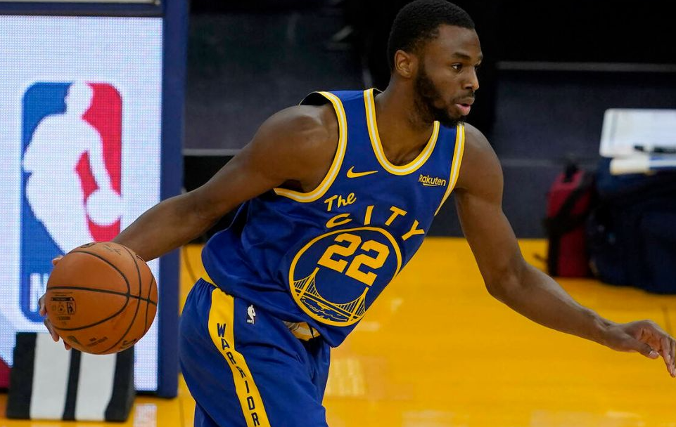 全市场：拉齐奥的边后卫马鲁西奇被推荐给米兰和尤文（意媒：拉齐奥边卫马鲁西奇被推介至AC米兰与尤文图斯）