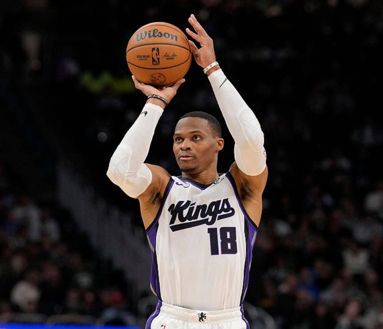 卡佩罗：差点被打成0-2前尤文踢得很糟；两名边锋回防是好迹象（卡佩罗：尤文此前踢得很糟，险些0-2落后；两名边锋回防是积极信号）