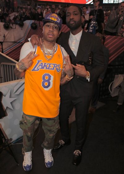 斯基拉：切尔西中场乌戈舒库加盟伯恩利的转会费为2300万镑（斯基拉称：乌戈舒库以2300万镑从切尔西转投伯恩利）